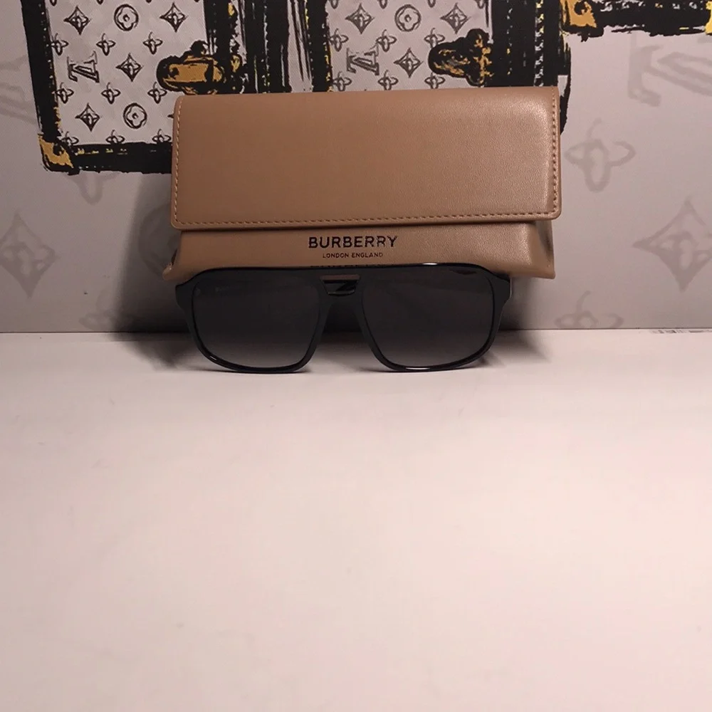 New Authentic Burberry BE4320 3001/11 Sunglasses